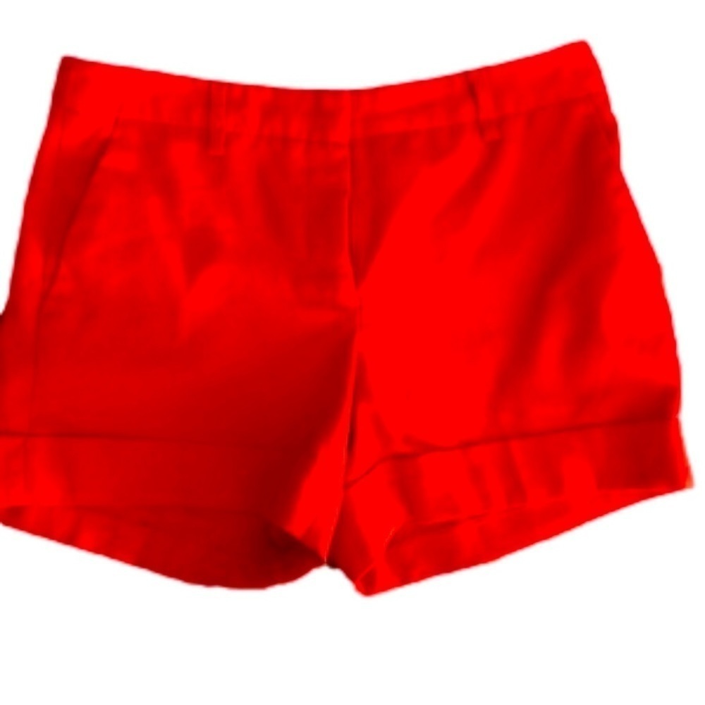 FOREVER 21 size small petite red shorts